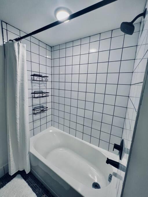 Urban Oasis, Otr Near Casino & Downtown! - 2 Beds Leilighet Cincinnati Eksteriør bilde